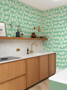 Elizabeth Olwen Polka Pop verde deschis murale