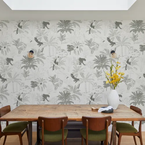 Sophisticated Minimal Jungle Animals Pattern Wallpaper Mural