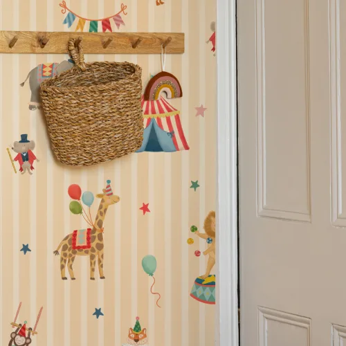 Kids Yellow Stripe Circus Animals Mural