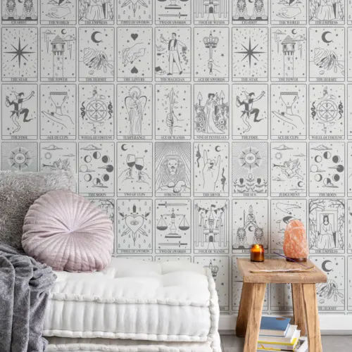 Mural Papel Pintado Blanco y Negro con Dibujos de Cartas de Tarot