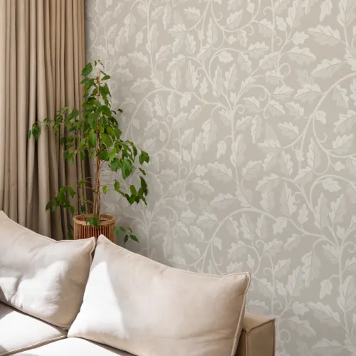 Beige eikenbladpatroon muurschildering voor rustgevende ruimtes